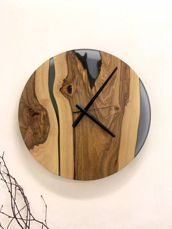 Epoxy and wood wall clock (13)