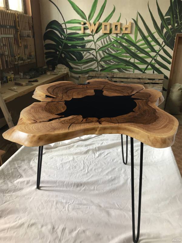 Coffee table maple black epoxy resin